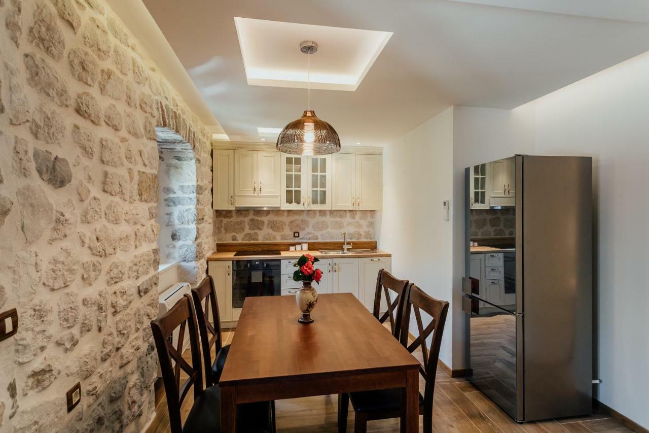 Magnolia Apartment Kotor Eksteriør billede